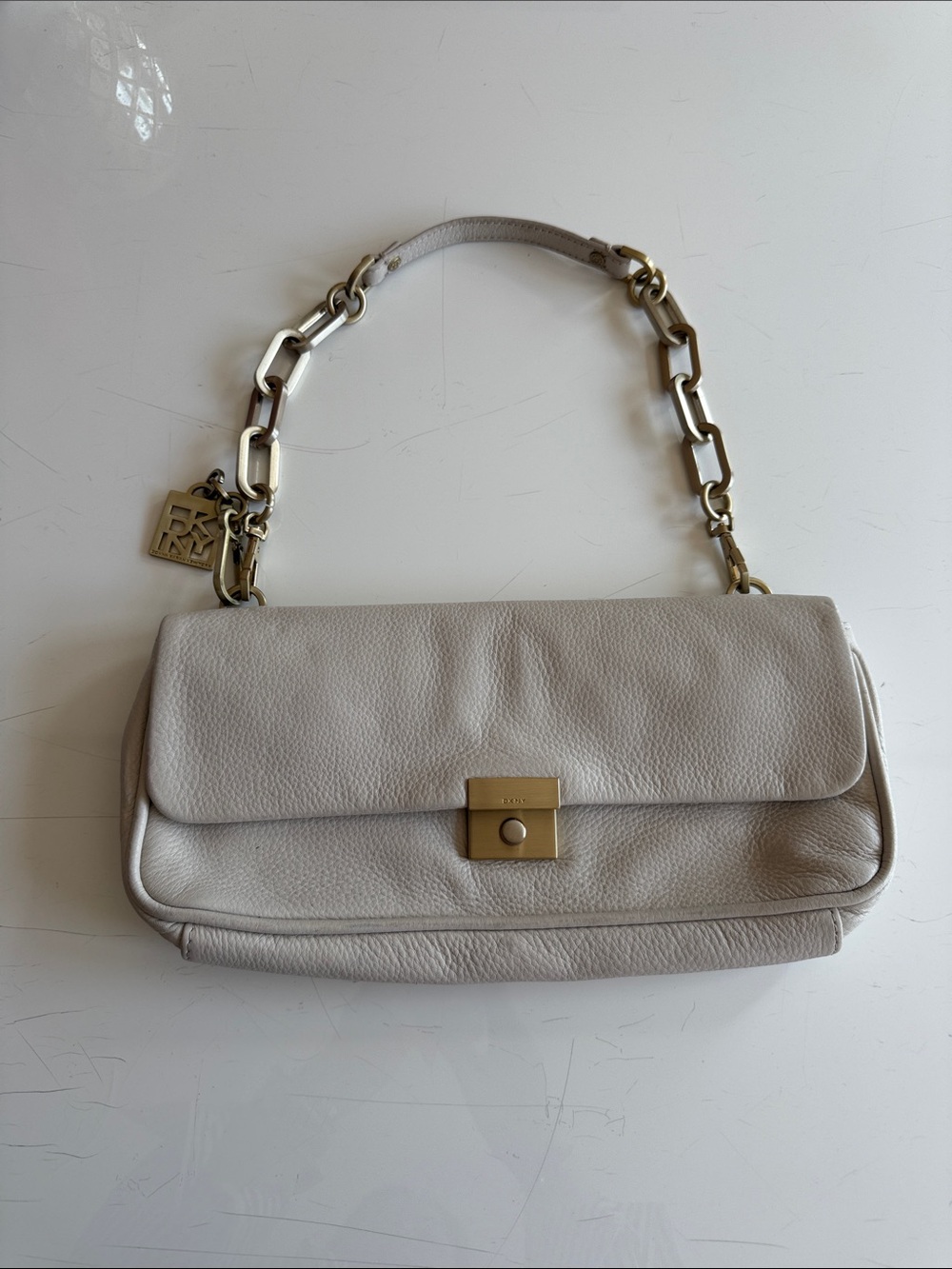 DKNY Pebble Leather Shoulder Bag in Light Gray with Gold Chain